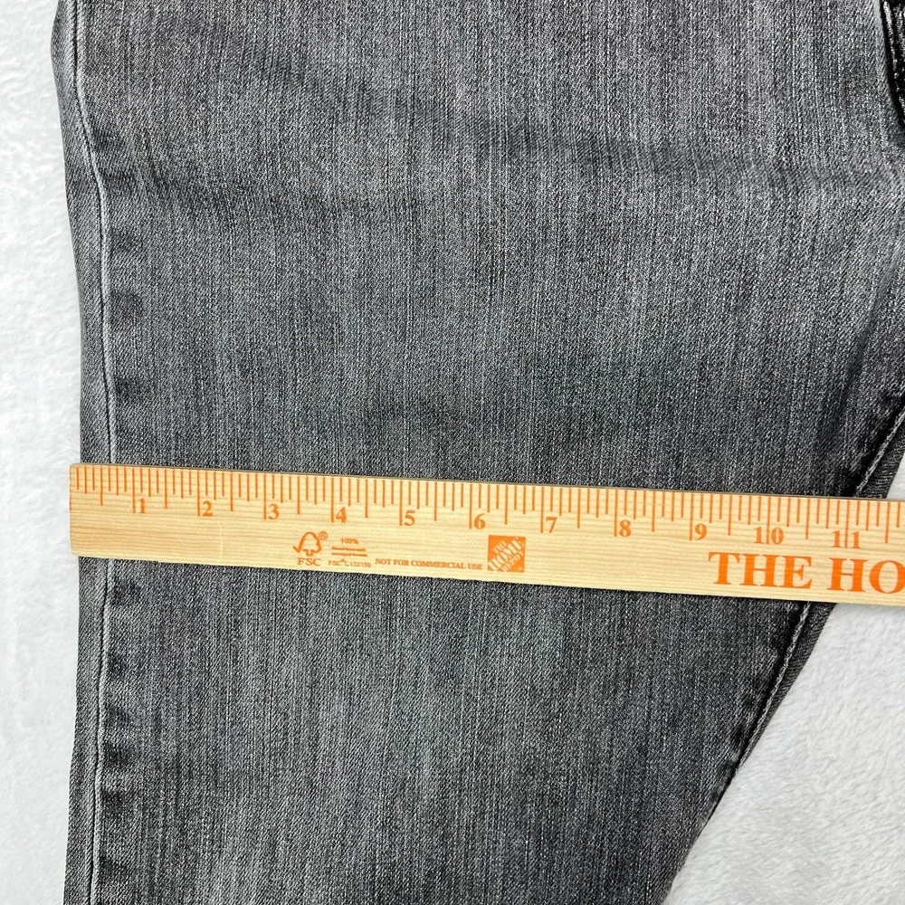 Levi's 501 Original Jeans Men's Gray‎ Denim Classic Straight Button Fly - 37x28